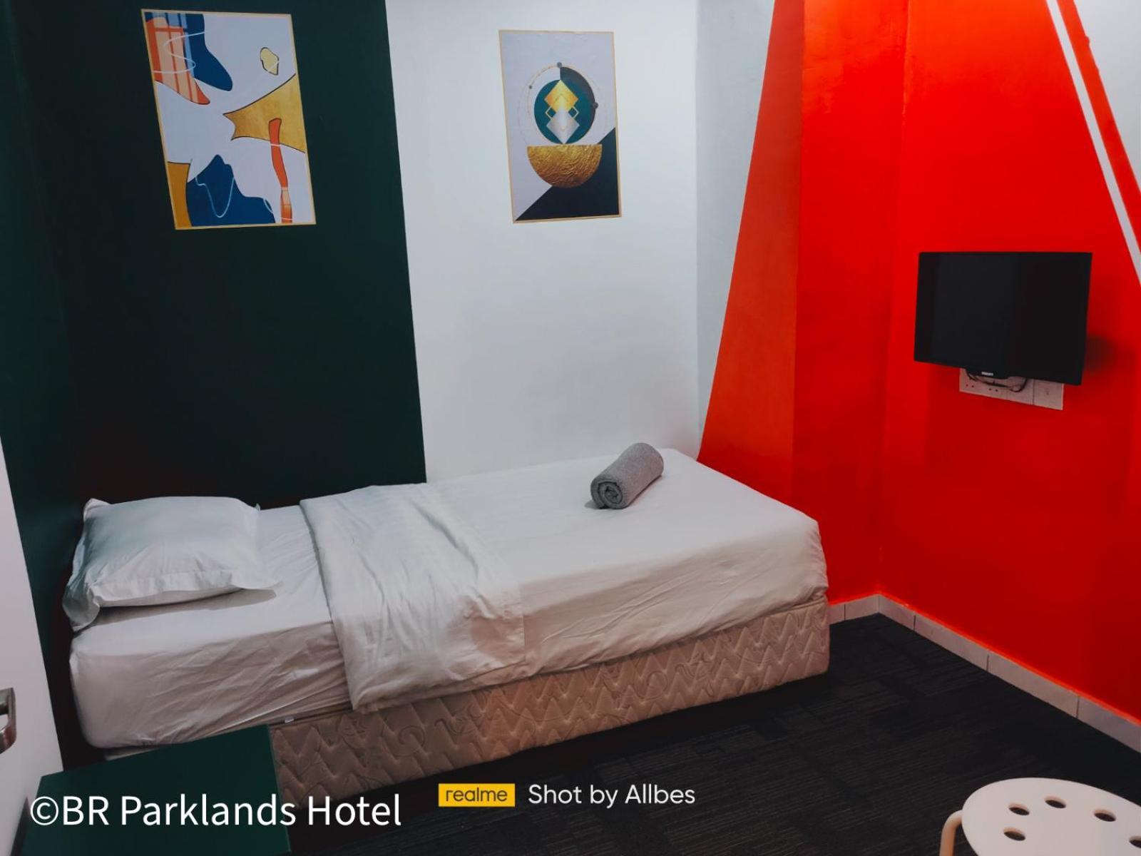 Br Parklands Hotel Klang Exterior photo